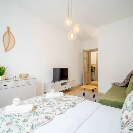 Apartmán Elegant In Historical Centrum - Ac & Netflix *